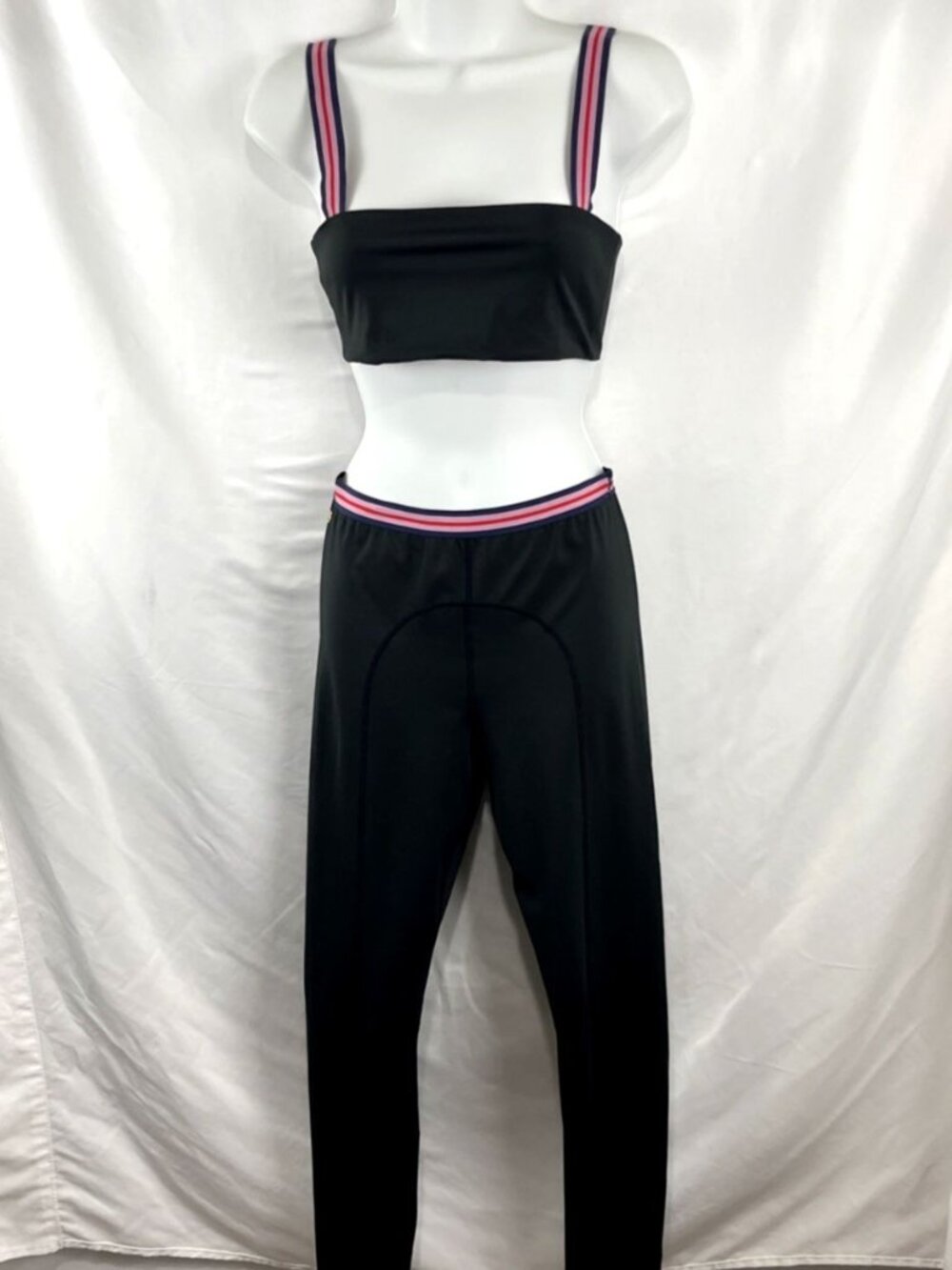 Spiritual Gangster Outfit Charcoal Grey Women’s Size M (close to a size 6)